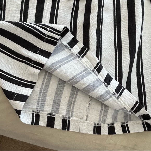 Topshop Stripes Skirt Black White Size 6 - Picture 2 of 3